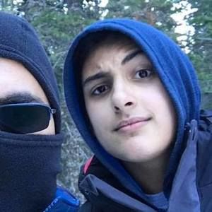 Meet your Posher, Dhruv